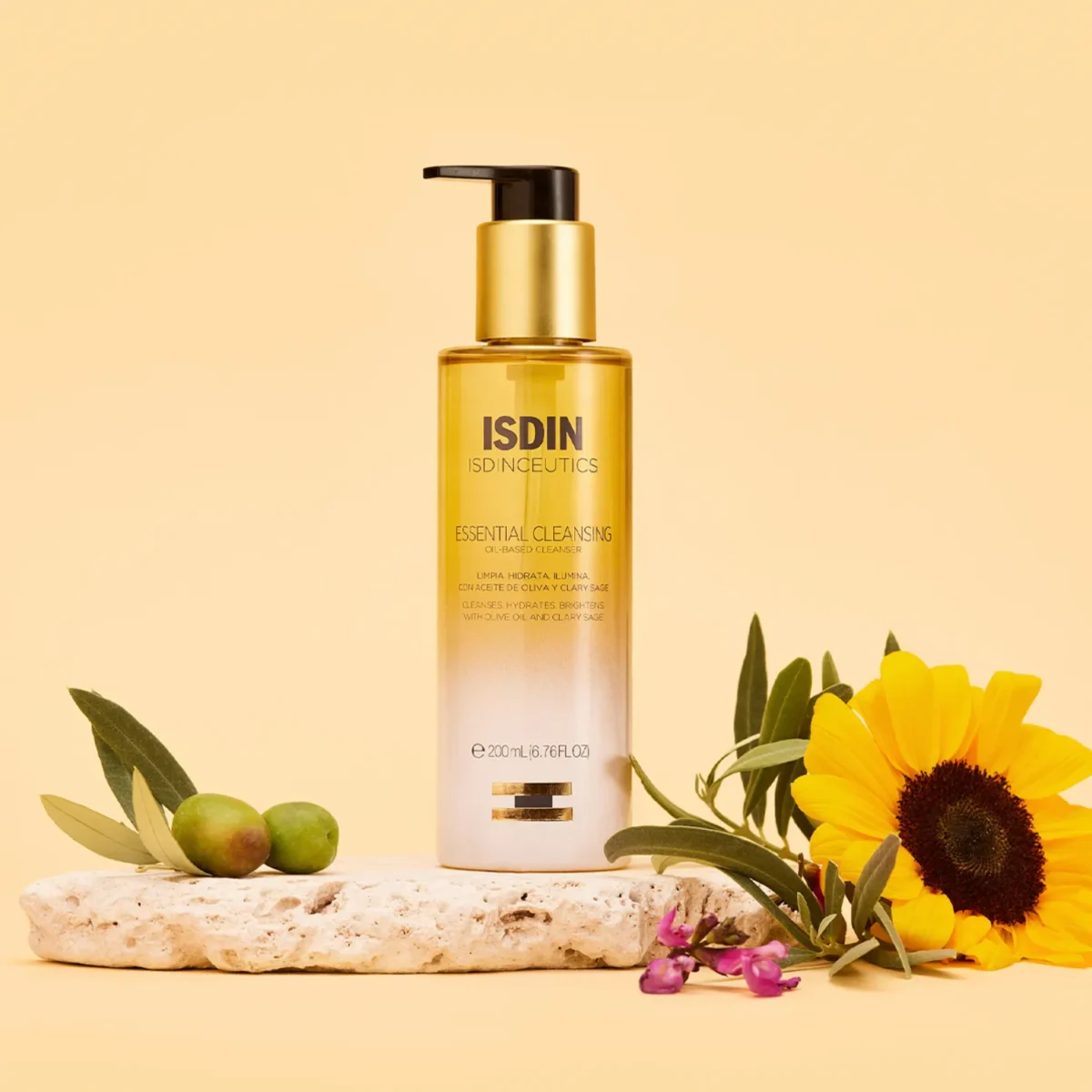 Isdin Isdinceutics Essential Cleansing Facial Cleanser For Bright Skin 200ml